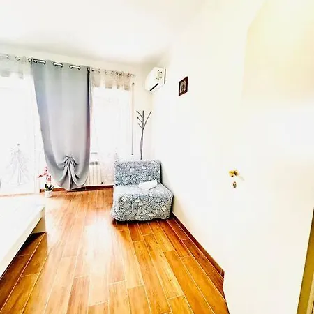 Апартаменты Domus Flavia Trastevere Рим